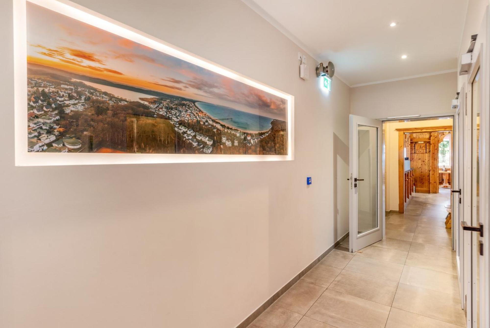 Strandhotel Zur Promenade Hotel