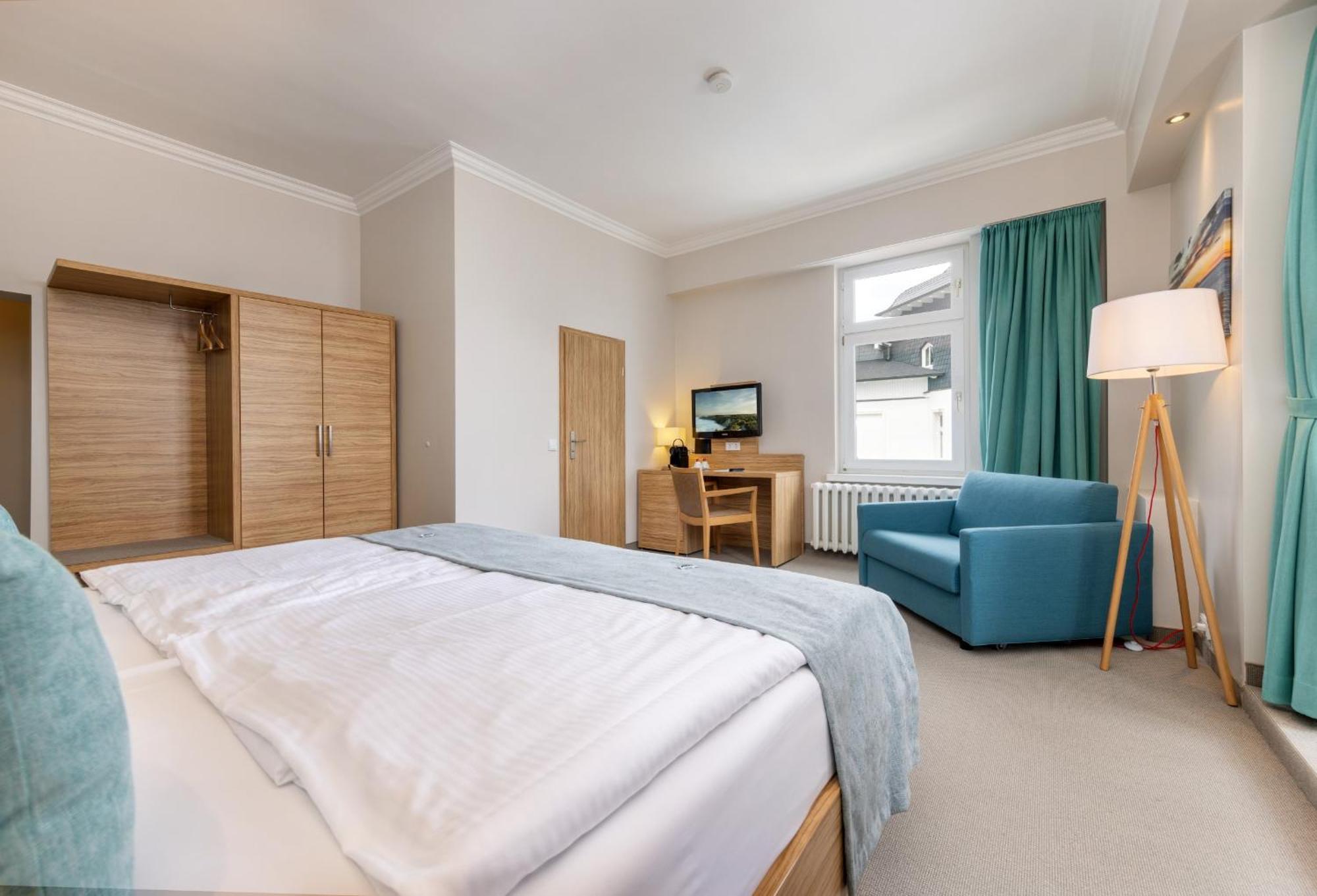 Hotel Strandhotel Zur Promenade 3*